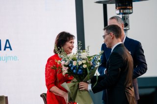 Jiřina Nepalová a Henrich Ihnát na oslavě 25 let výročí RENOMIA na Slovensku