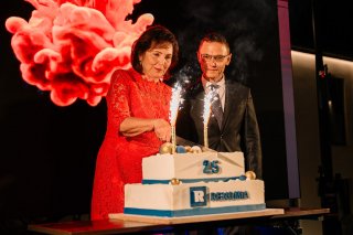 Jiřina Nepalová a Henrich Ihnát na oslavě 25 let výročí RENOMIA na Slovensku